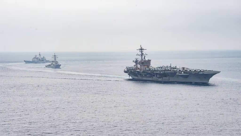 Carl Vinson aircraft carrier na nasa Pacific noong Hulyo 2021 (US Navy)